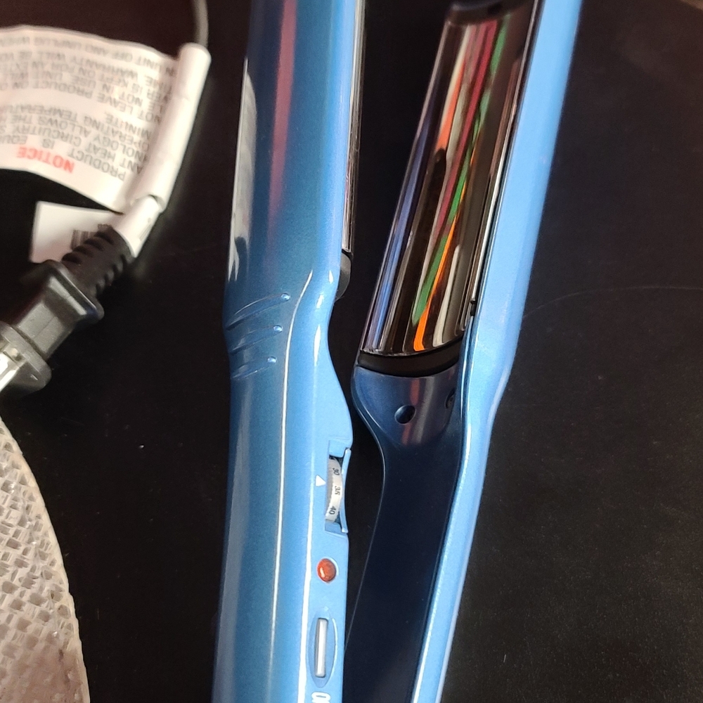 Babyliss C curve wave iron